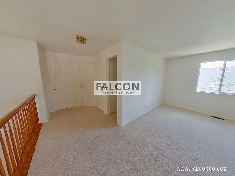 6536 Graymont Dr — Photo 13