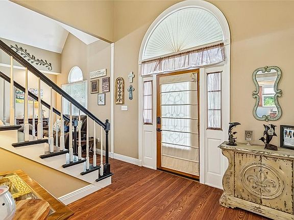 4th image of 1412 Sweet Bay Ct