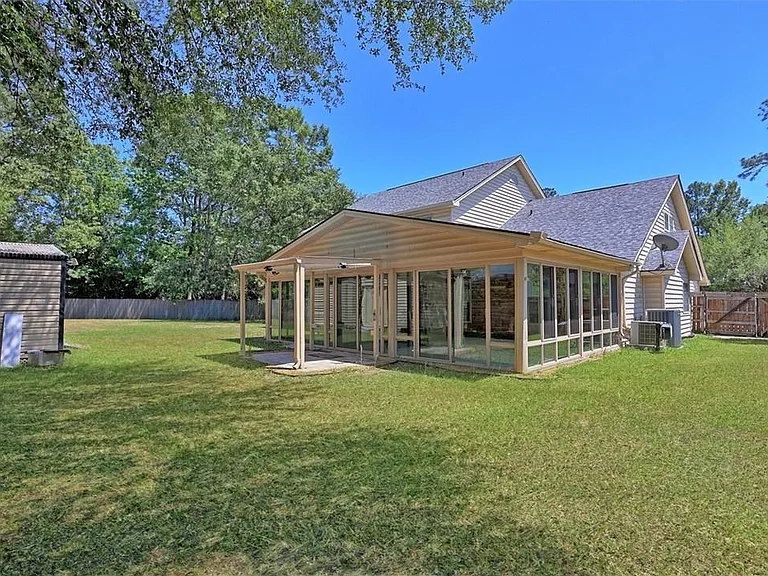 14 Sandy Pond Ct — Photo 36