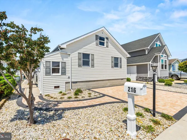 216 Beachcomber Ln, Ocean City, MD 21842