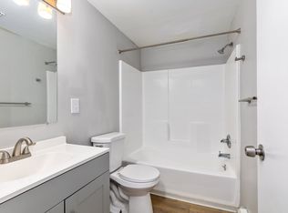 130 S Clarendon St APT 3, Kalamazoo, MI 49006