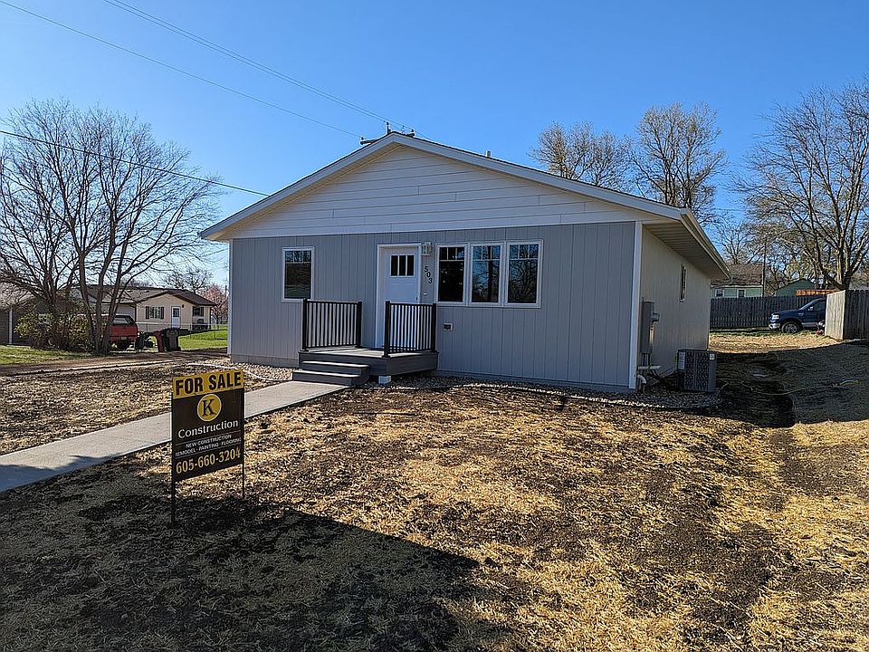 503 E 13th St, Yankton, SD 57078 Zillow