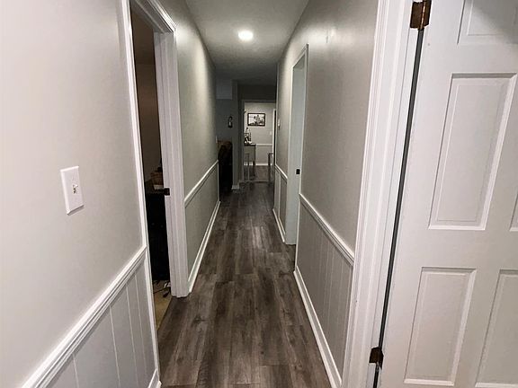 5th image of 237 Meadow Hill Rd