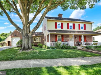 172 N Linden St, Manheim, PA, 17545