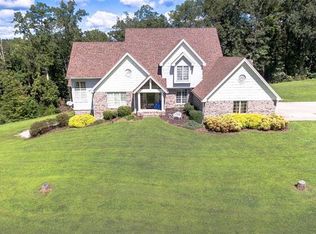 214 Lakewood Dr, Monticello, KY 42633