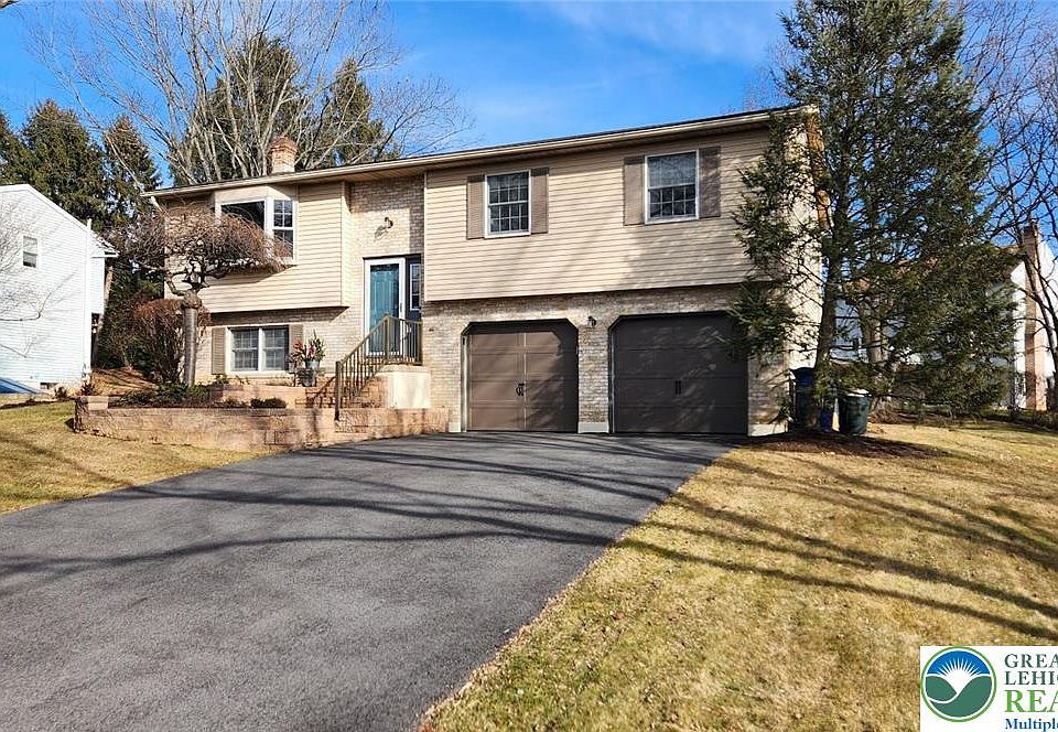 1st image of 1989 Pierce Dr
