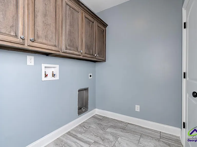 1052 Chattahoochee Dr — Photo 44
