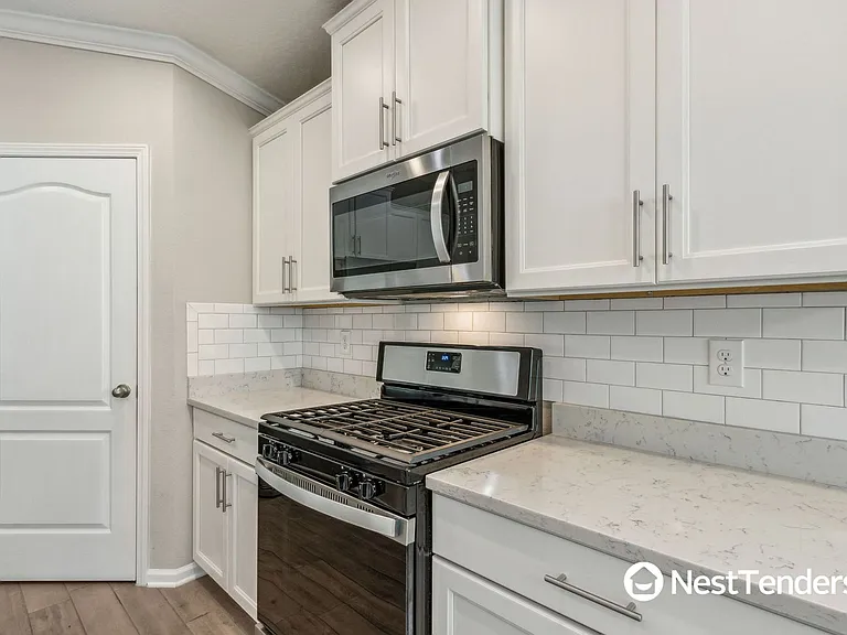 83109 Village Walk — Photo 16