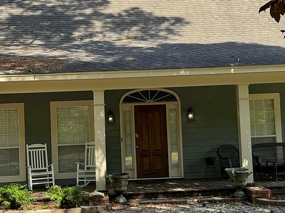 3rd image of 6949 Narrow Lane Rd