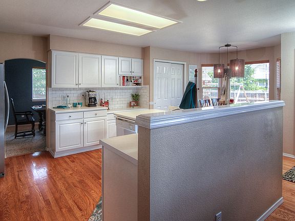 2nd image of 9180 Melbourne Dr