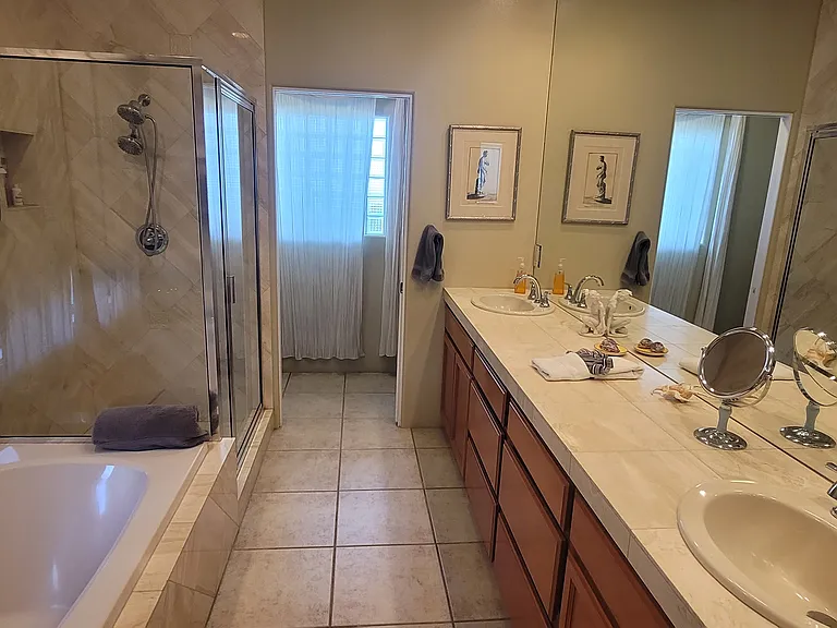 78600 Runaway Bay Dr — Photo 37