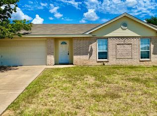 3904 Country Meadows Rd, Granbury, TX 76049