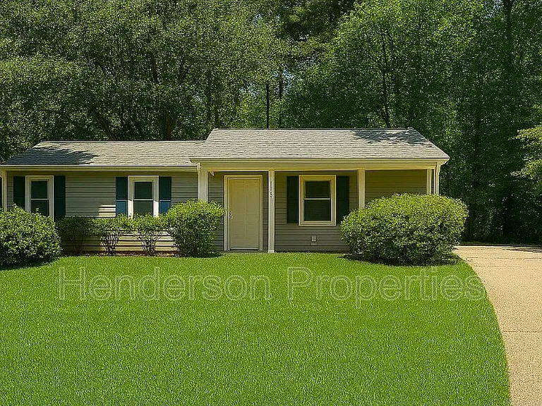 6820 N Ridge Ct — Photo 1
