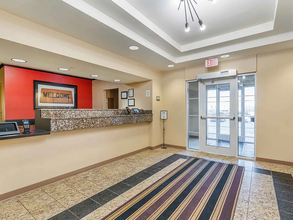 Lobby and Guest Check-in