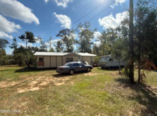 4529 Riverbend Rd, Marianna, FL 32448