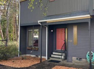 5321-5323 SW 53rd Ct, Portland, OR 97221