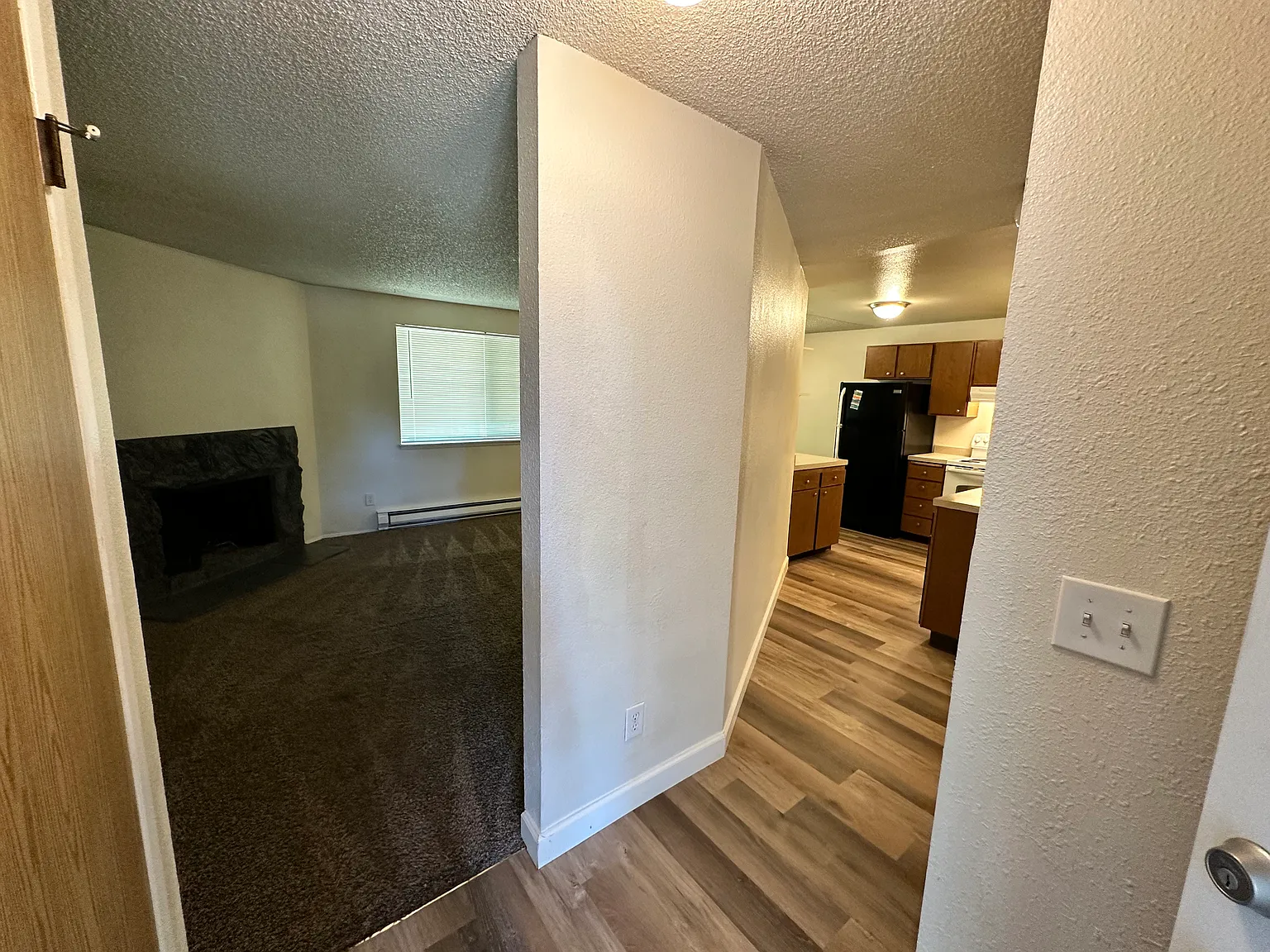 2 bed, 832 sqft, $1,650 — Photo 4