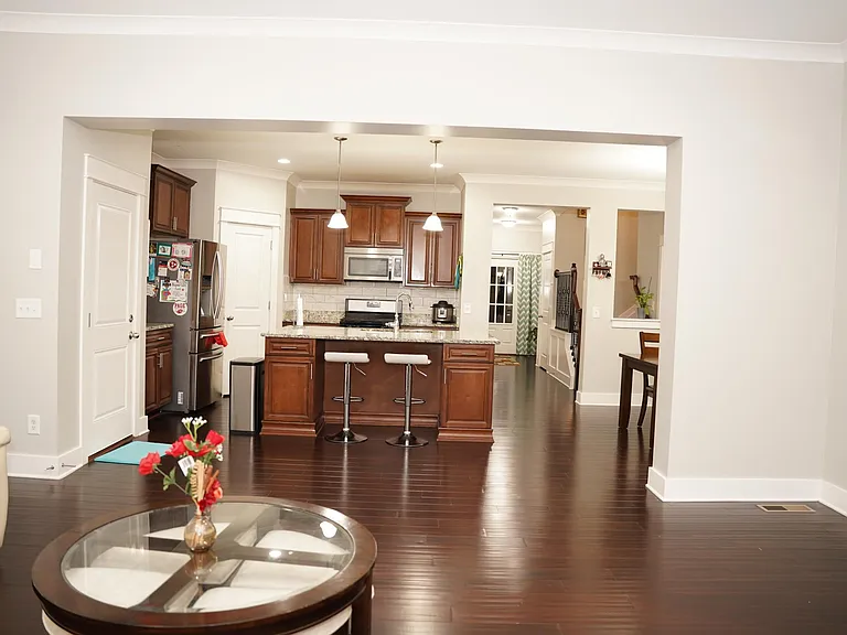 1037 Ryecroft Ln — Photo 13