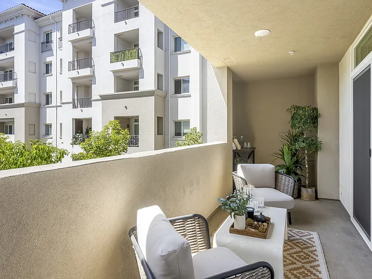 Casa Mira View Apartments — Photo 157