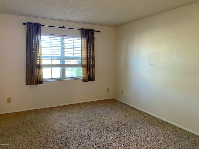 987 Sonesta Ave NE #207 — Photo 10