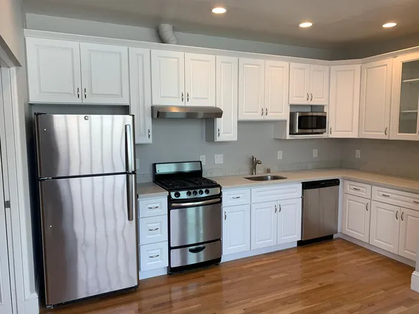 2530 Fillmore St APT 10, San Francisco, CA 94115