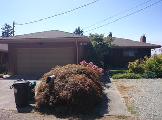 2661 52nd Ave SW, Seattle, WA 98116