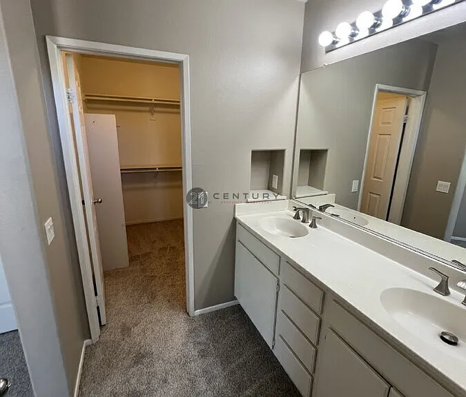 33455 Winston Way — Photo 17