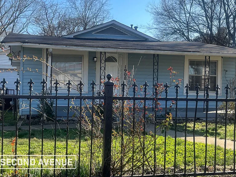 1908 Long 12th St — Photo 1