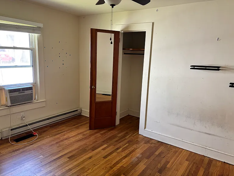 323 W Allen St #319 — Photo 7
