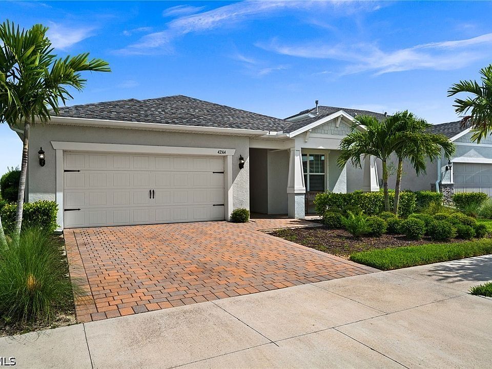 1st image of 42364 Edgewater Dr