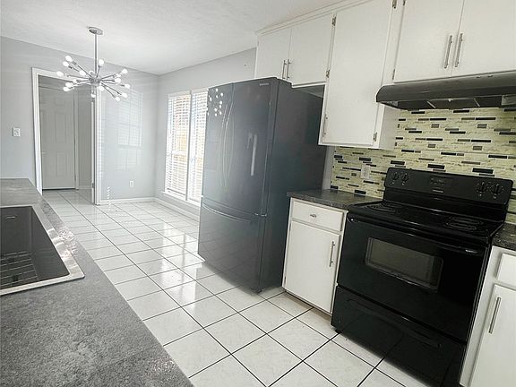 4th image of 522 Saddlewood Dr
