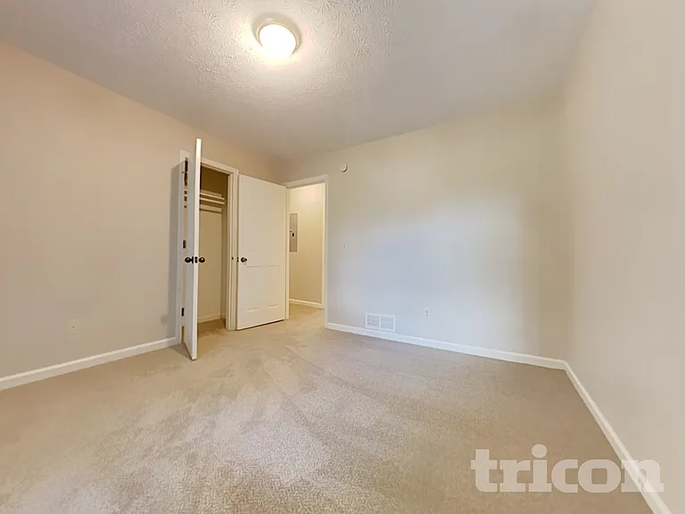 160 Branchwood Dr — Photo 9