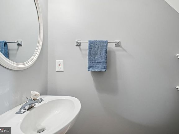 5th image of 6250 Frosty Winter Ct