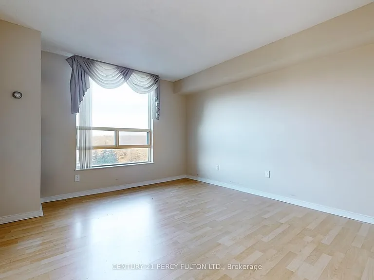 7805 Bayview Ave #625 — Photo 16