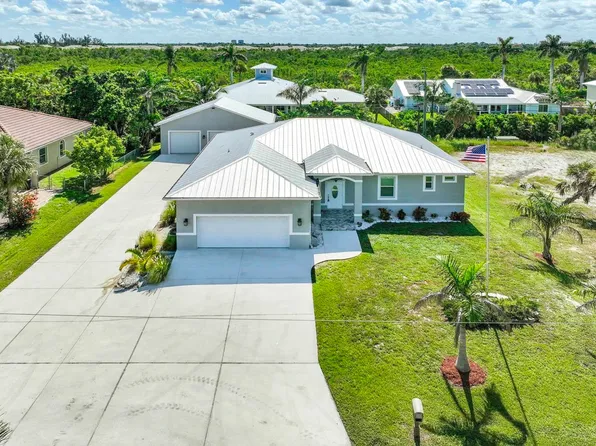 14725 Martin Dr, Fort Myers, FL 33908