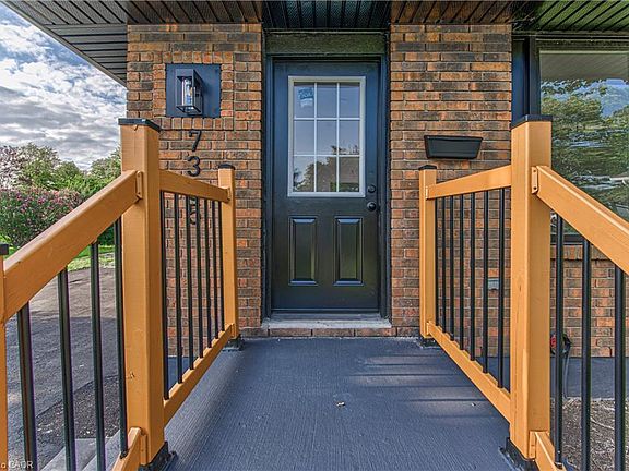 4th image of 7385 N Dorset Pl