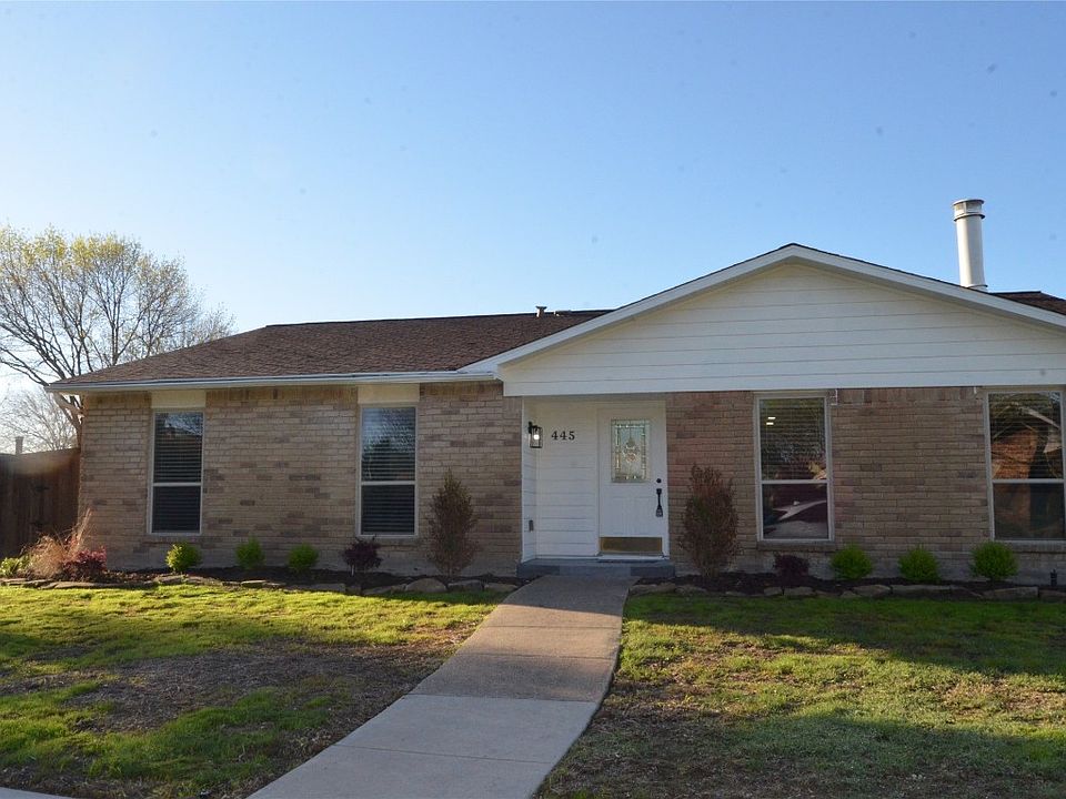 1st image of 445 Willow Springs Dr