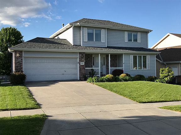 3rd image of 3340 Canyon Ct