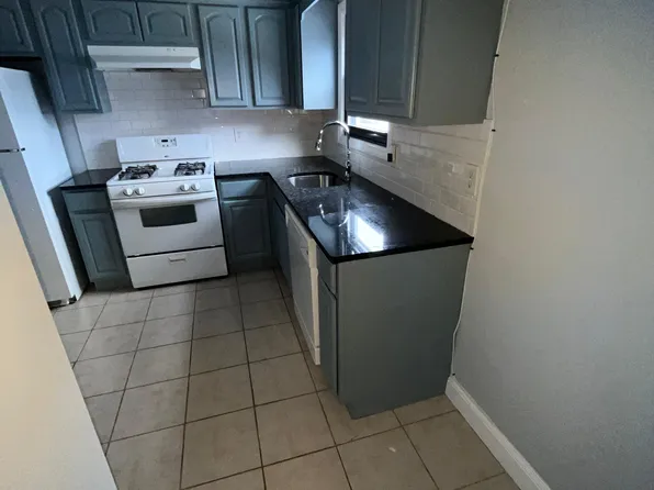 180 Ferry St, Newark, NJ