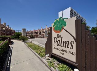 7312 Seawall Blvd APT 220, Galveston, TX 77551