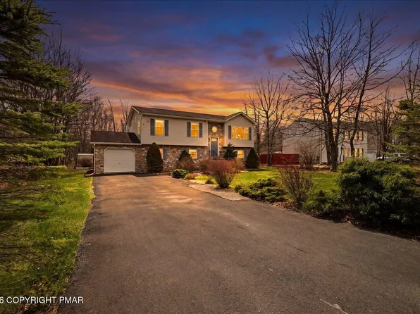 1216 S Glade Dr, Long Pond, PA 18334