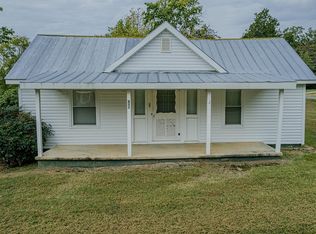 125 N Nash St, Hillsborough, NC 27278