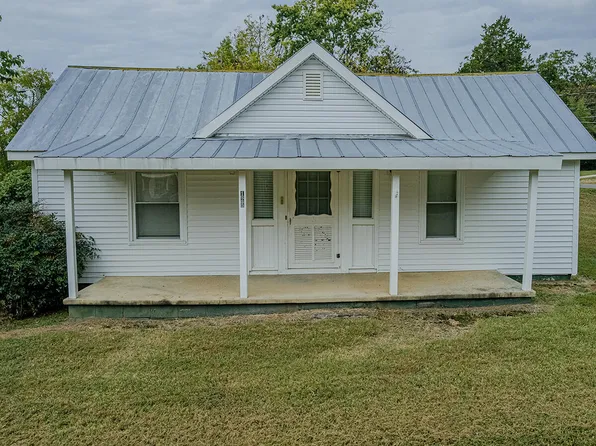 125 N Nash St, Hillsborough, NC 27278