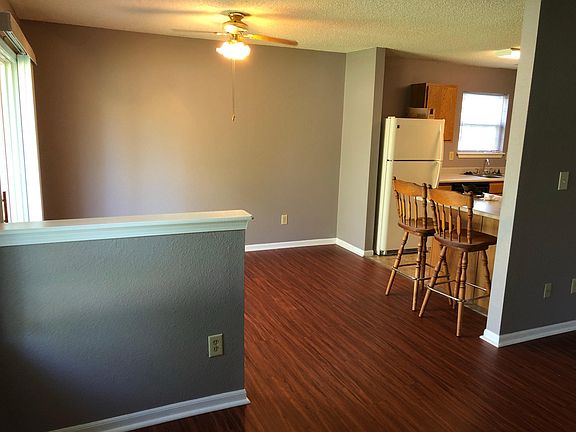 5th image of 1922 Sweet Blossom Ln