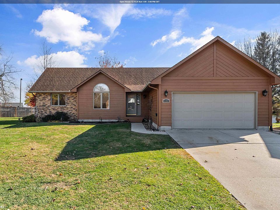 1st image of 302 Richard Ln