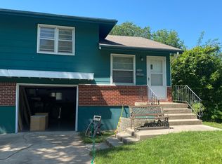 206 NE Forest Ave #B, Lees Summit, MO 64063