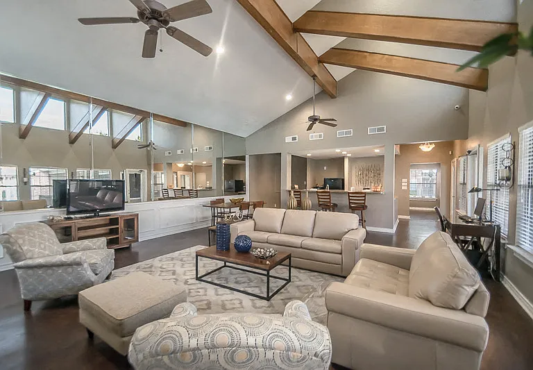 Amberly Village Townhomes — Photo 10