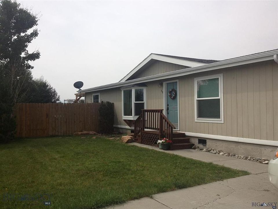 1st image of 412 W Green Tree Dr