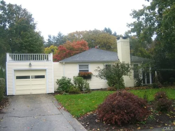 5 Jefferson Ave, Danbury, CT 06810