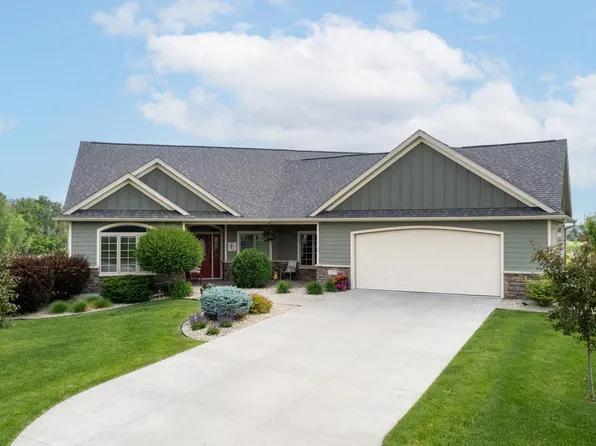 25 Harmony Ct, Lake City, MN 55041